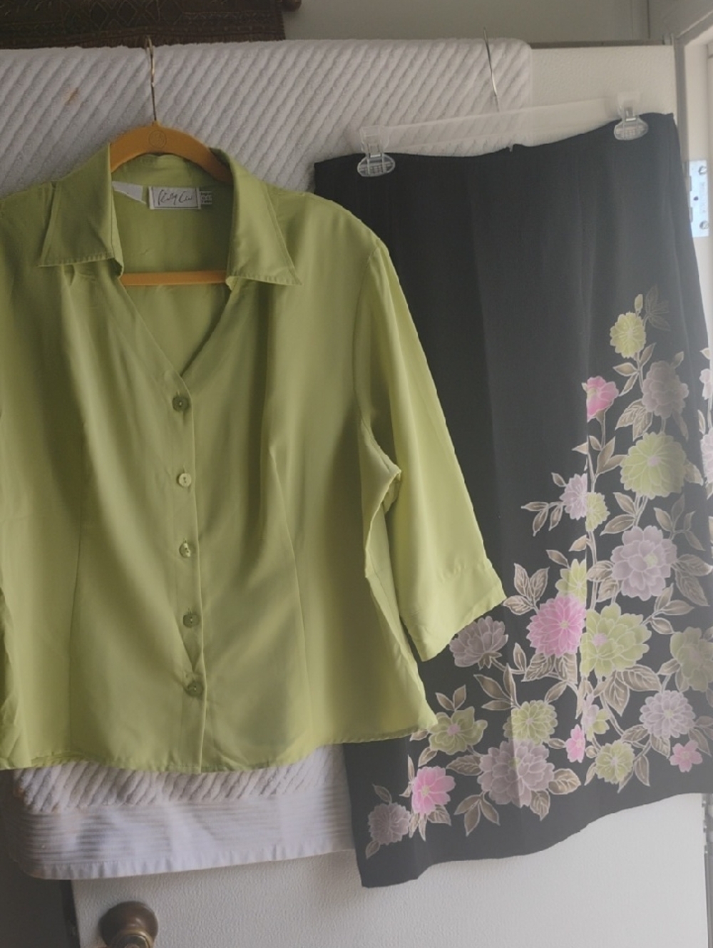 Light Green Button-Front Women’s Blouse Paired With Skirt